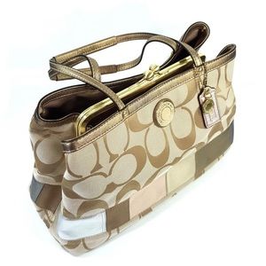 COPY - Coach Kisslock Multicolor 3 pocket purse!